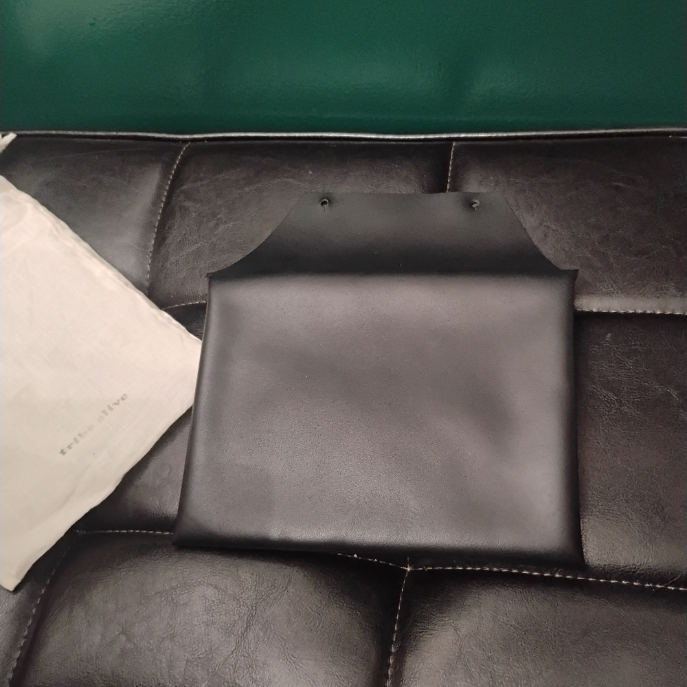 Tribe Alive Black Envelope Clutch Vegan Leather NEW - Picture 7 of 10